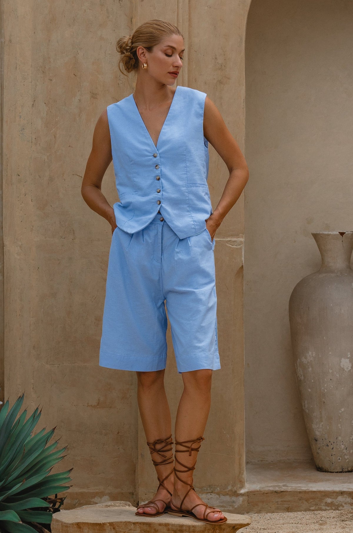 Faro Bermuda Linen Shorts