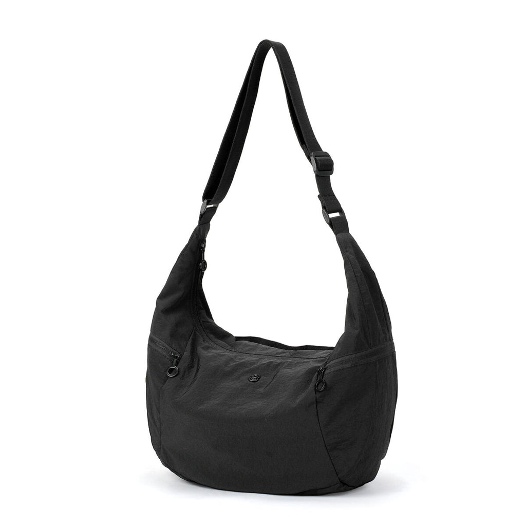 Water-Resistant Nylon Crescent Crossbody Bag – Large Capacity Adjustable Hobo Shoulder Bag